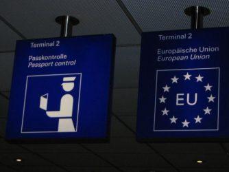 “Visa-free”: Η ΕΕ αξιολογεί το καθεστώς απαλλαγής από την υποχρέωση θεώρησης για ταξιδιώτες από τα Δυτικά Βαλκάνια