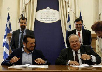 Κοτζιάς και Παππάς για Καμμένο: Οι υπουργοί δεν πρέπει να μιλούν πολύ!