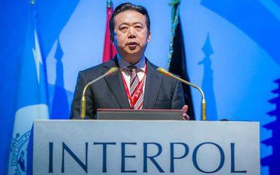 Από τις κινεζικές αρχές φέρεται να κρατείται ο επικεφαλής της Ιντερπόλ