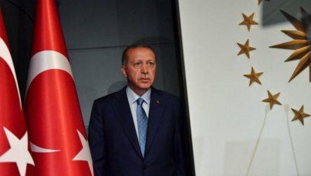 Πτώση της τουρκικής λίρας ύστερα από δημοσίευμα του πρακτορείου Bloomberg για Αμερικανικές κυρώσεις