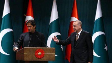 Ο Πακιστανός Πρωθυπουργός προτρέπει τους Διπλωμάτες του να ακολουθήσουν το μοντέλο της Τουρκίας