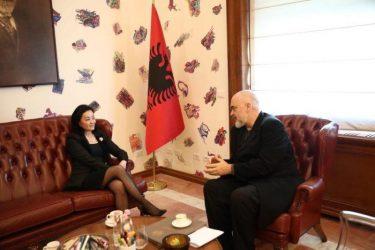 Αλβανία: Συνάντηση Ράμα  με την Αμερικανίδα Πρέσβειρα