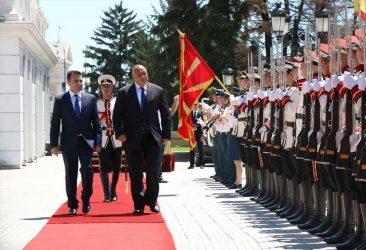 Σόφια: Όχι ένταξη της Βόρειας Μακεδονίας στην Ε.Ε μέχρι να παραδεχθεί ότι ιστορικά και γλωσσικά αποτελεί τμήμα της Βουλγαρίας