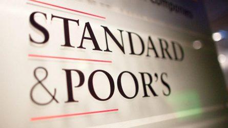 S&P: Ύφεση 9% στην Ελλάδα