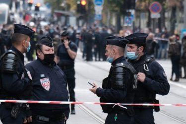 Γαλλία: Επιπλέον 120 αστυνομικοί θα σταλούν στη Νίκαια μετά τη φονική επίθεση