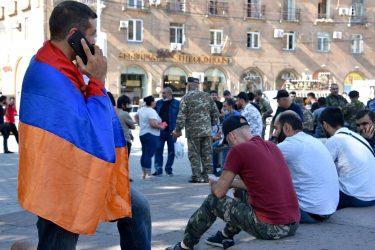 «Σέρβοι της Πρίστινα» οι Αρμένιοι στα εδάφη που θα παραχωρηθούν στο Αζερμπαϊτζάν» – Δύναμη 2000 Ρώσων για την προστασία τους