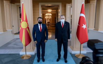 Κωνσταντινούπολη: Η ενίσχυση της οικονομικής συνεργασίας βρέθηκε στο επίκεντρο της συνάντησης του Ζόραν Ζάεφ με τον Ερντογάν