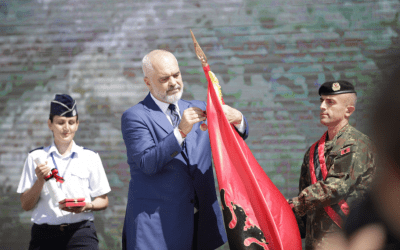 Ράμα: Η ενοποίηση Αλβανίας και Κοσσυφοπεδίου είναι πιο πιθανή εάν μείνουμε εκτός ΕΕ