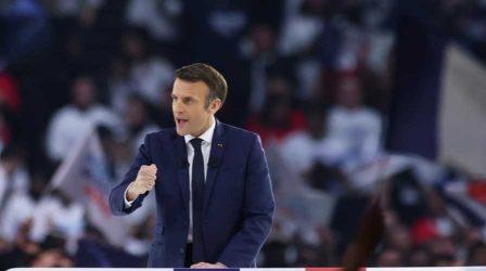 Ο Μακρόν καλεί τους Γάλλους να ψηφίσουν κατά των άκρων και να μην φοβούνται
