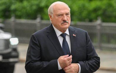 Ο Λουκασένκο προτρέπει Πούτιν-Ζελένσκι να ξαναρχίσουν διαπραγματεύσεις